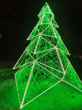 Светодиодная уличная фигура "Ель из треугольников" 5м зелёная